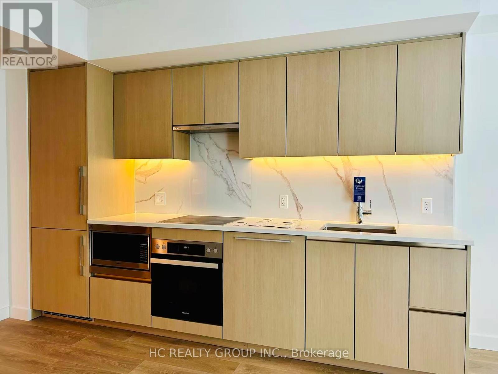 705 - 1 Concord Cityplace Way, Toronto, Ontario  M5V 0X3 - Photo 3 - C12706580