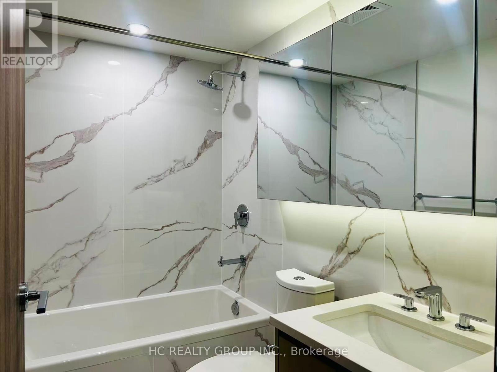 705 - 1 Concord Cityplace Way, Toronto, Ontario  M5V 0X3 - Photo 8 - C12706580