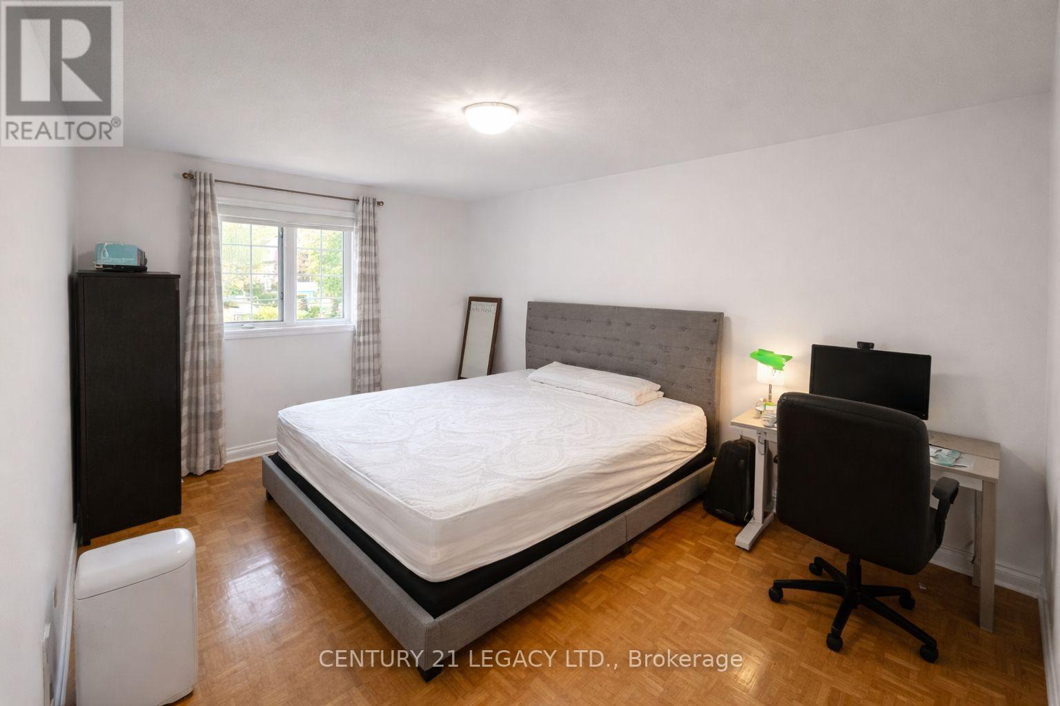 44 Gower Street, Toronto, Ontario  M4B 1E6 - Photo 11 - E12706594