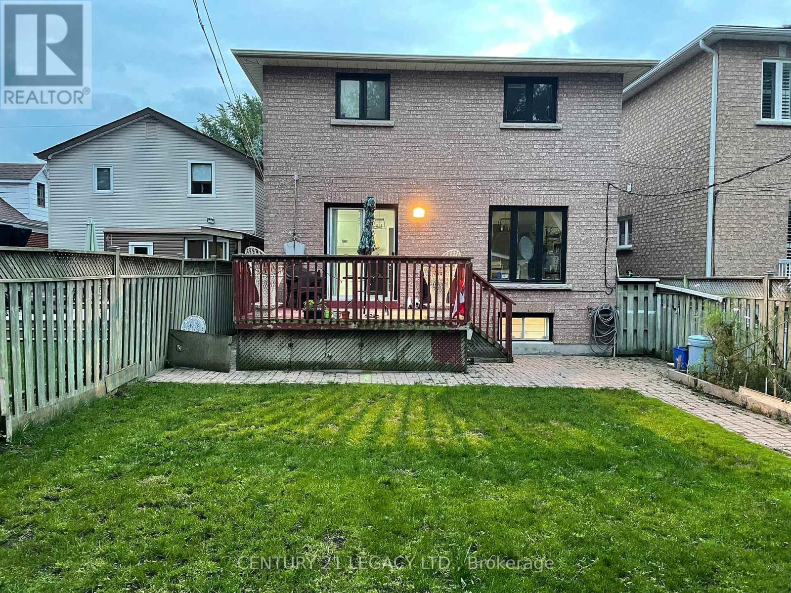 44 Gower Street, Toronto, Ontario  M4B 1E6 - Photo 15 - E12706594