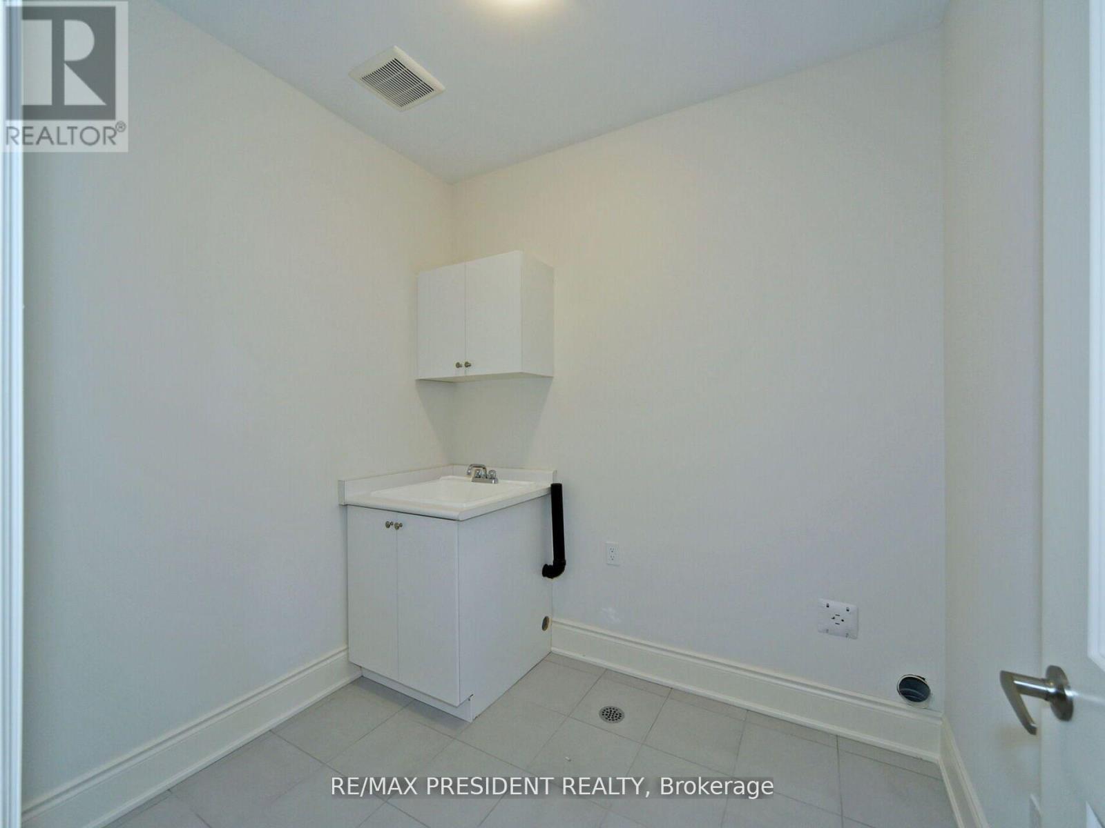 210 Mckean Drive, Whitchurch-Stouffville, Ontario  L4A 5C2 - Photo 41 - N12706582