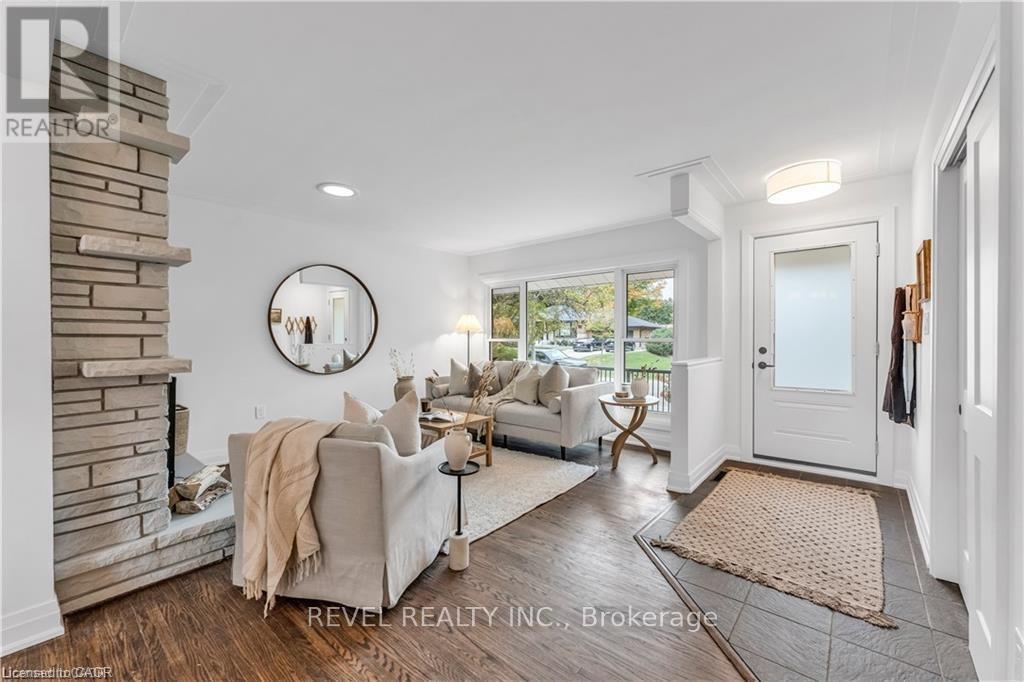 95 Seneca Drive, Hamilton, Ontario  L9G 3B7 - Photo 13 - X12706578