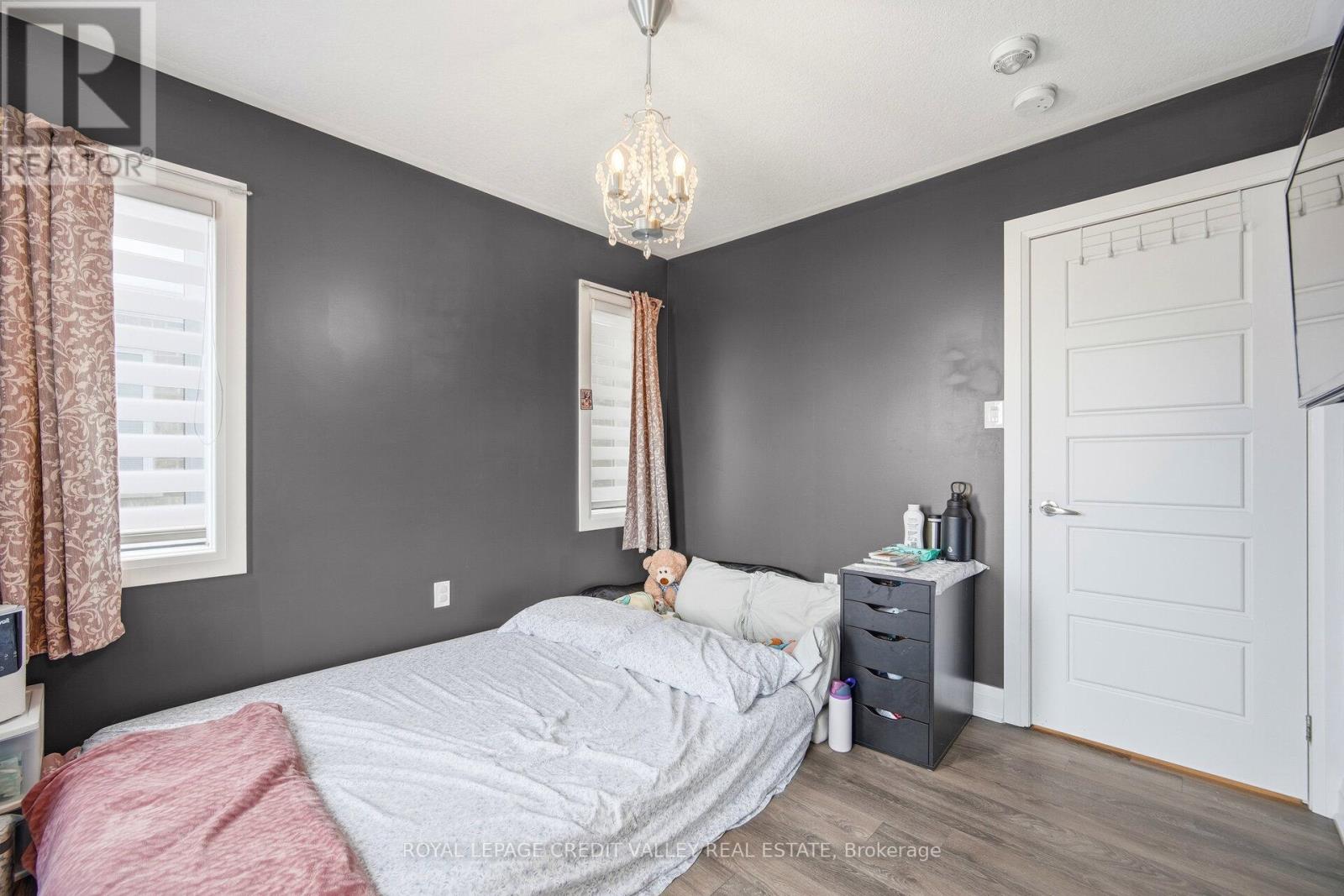 565 Goldenrod Lane, Kitchener, Ontario  N2R 0L7 - Photo 28 - X12706592