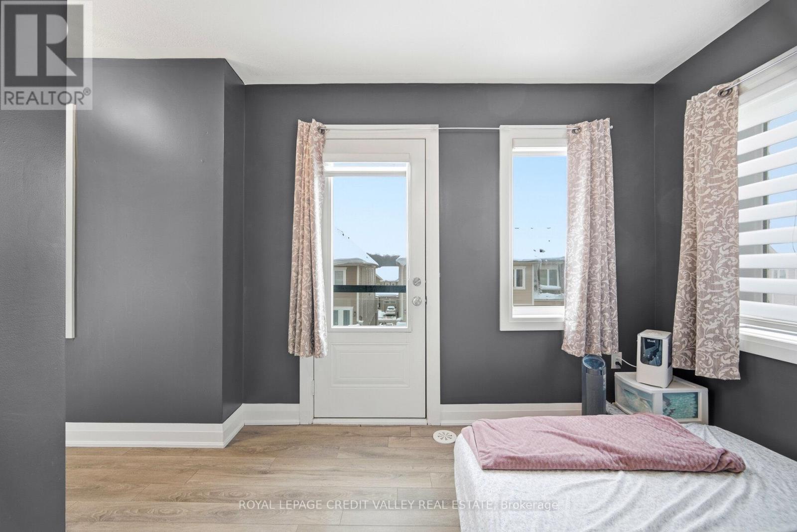 565 Goldenrod Lane, Kitchener, Ontario  N2R 0L7 - Photo 29 - X12706592