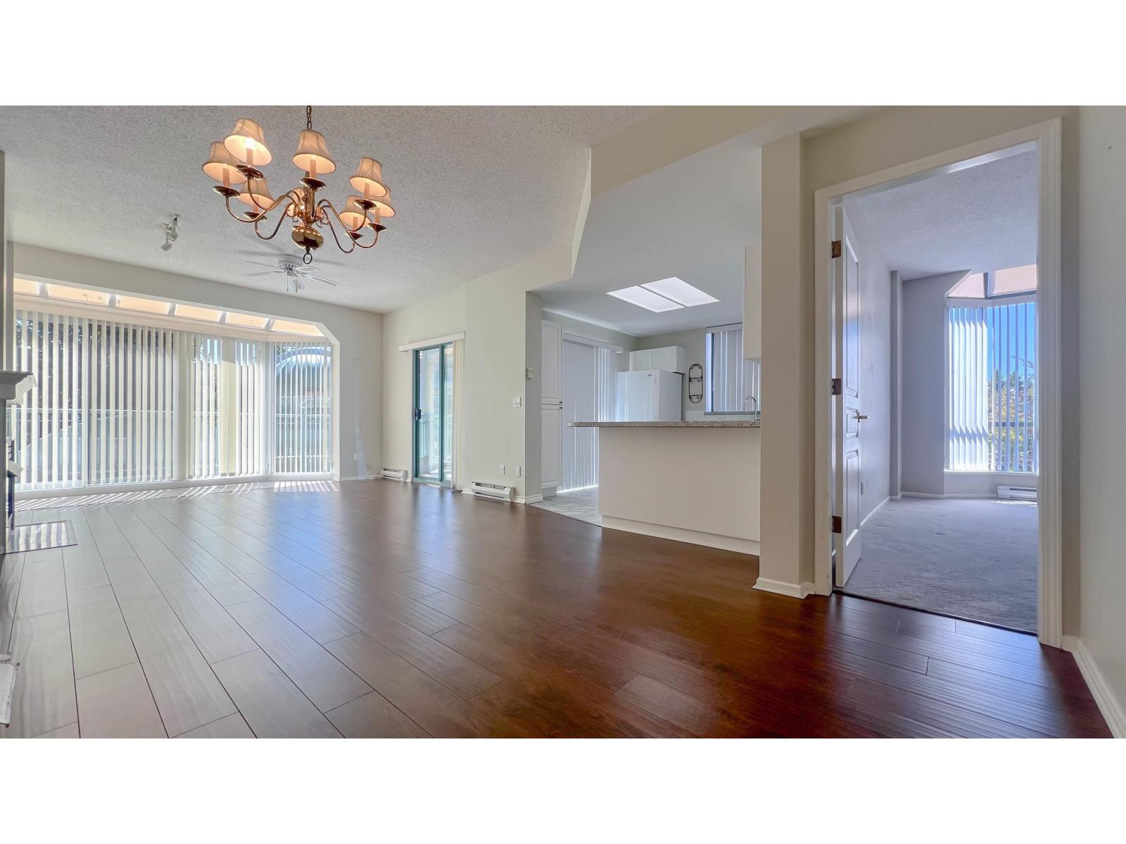 407 1765 Martin Drive, Surrey, British Columbia  V4A 9T6 - Photo 2 - R3018580