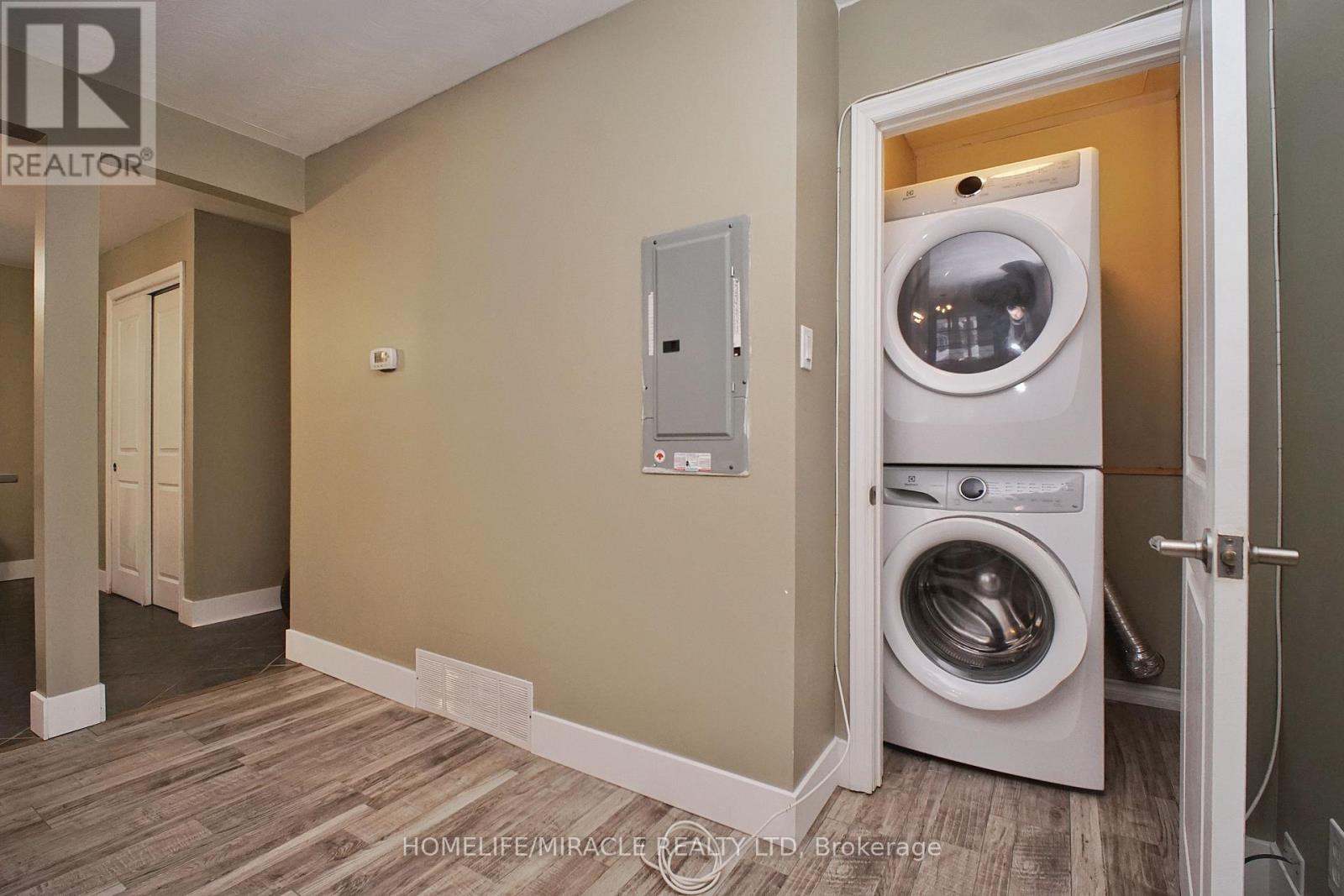 61 Bosworth Crescent, Kitchener, Ontario  N2E 1Y9 - Photo 22 - X12701870