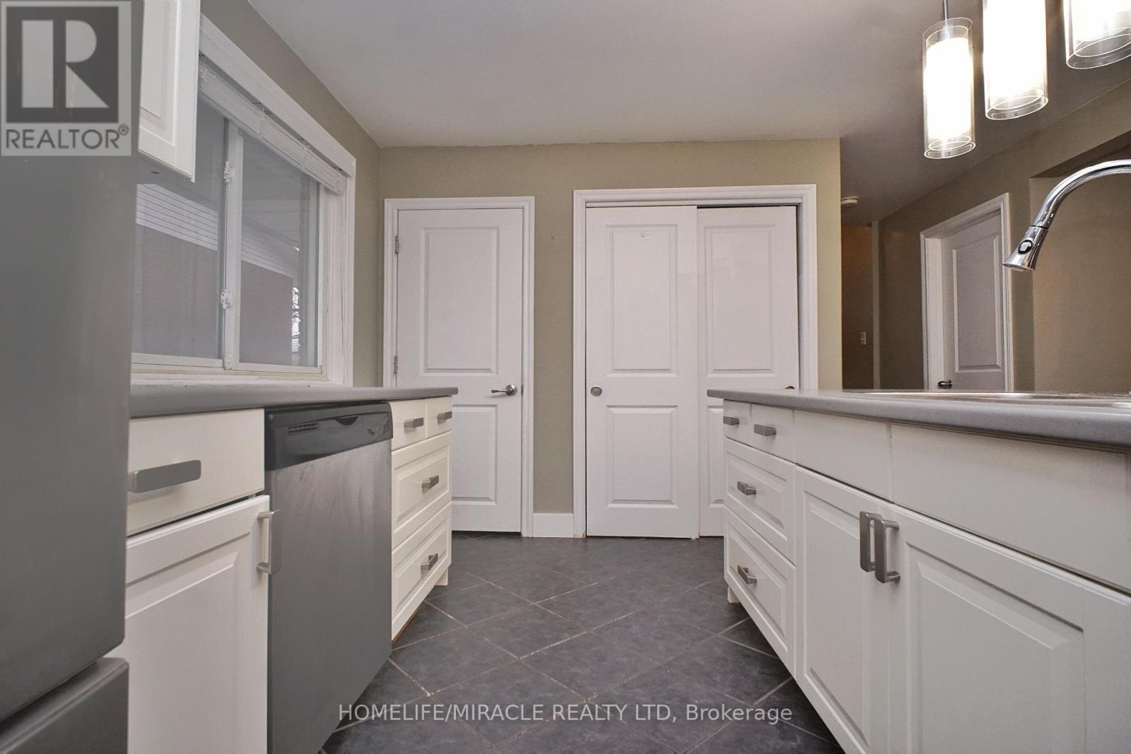 61 Bosworth Crescent, Kitchener, Ontario  N2E 1Y9 - Photo 34 - X12701870