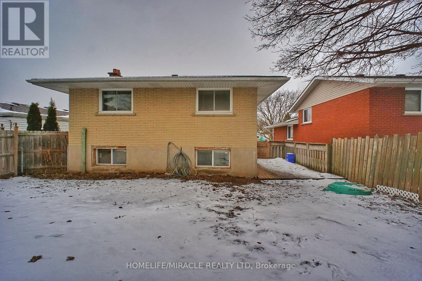 61 Bosworth Crescent, Kitchener, Ontario  N2E 1Y9 - Photo 47 - X12701870