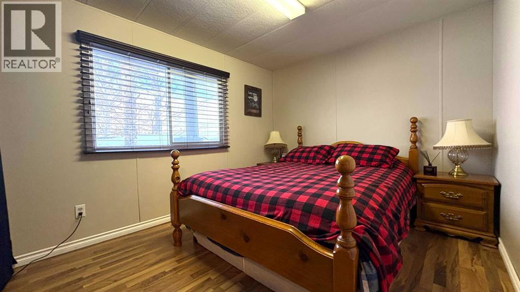 44 Clear Lake, Rural Wainwright No. 61, Alberta  T9W 1K0 - Photo 29 - A2188010