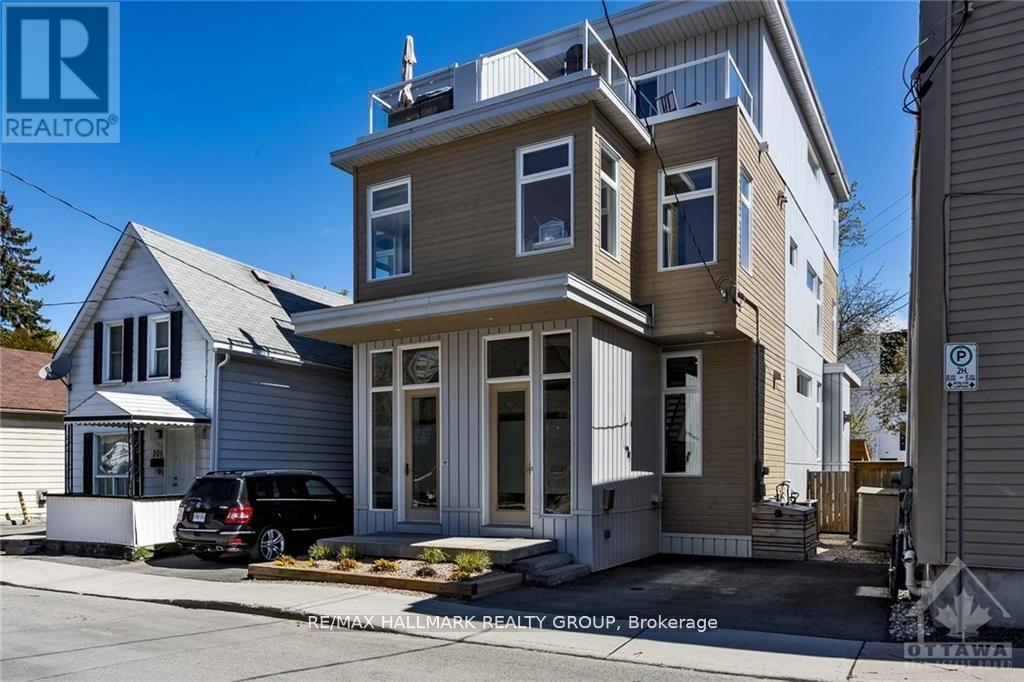 103B STIRLING AVENUE, Ottawa, Ontario