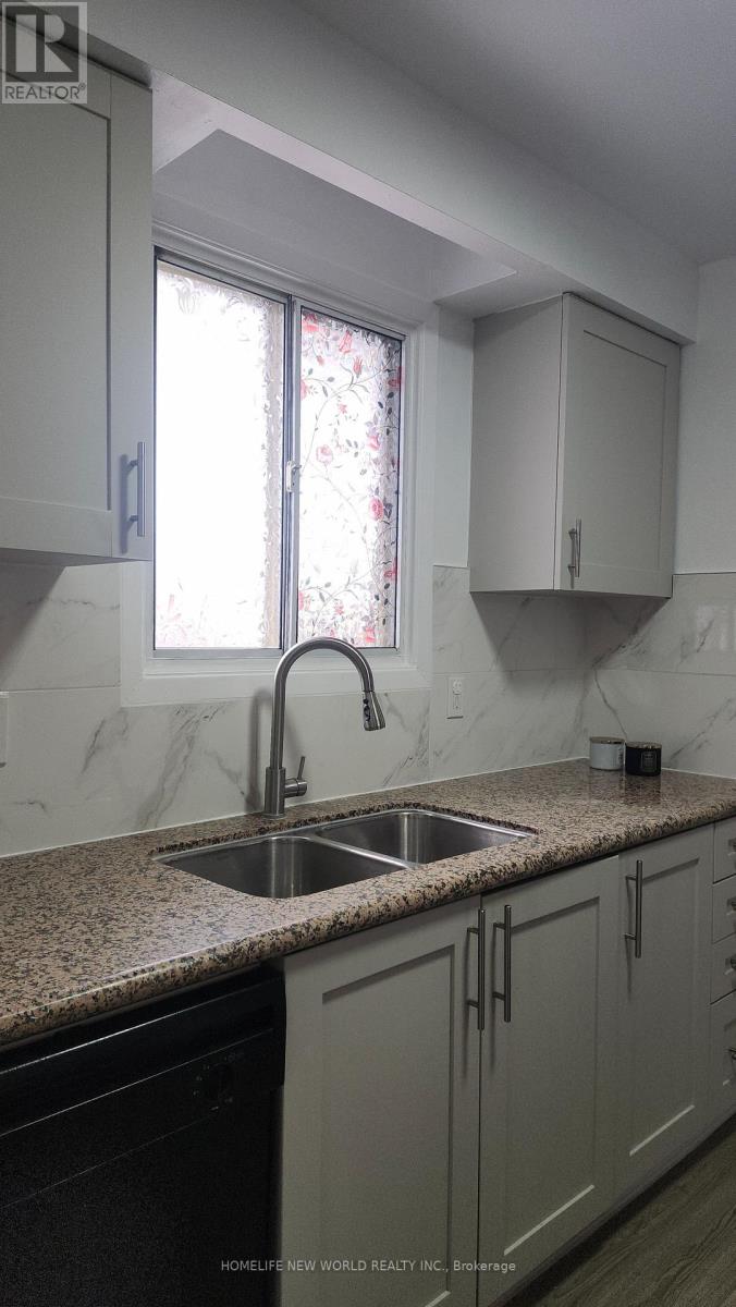 44 Mentor Boulevard, Toronto, Ontario  M2H 2N1 - Photo 11 - C12706644