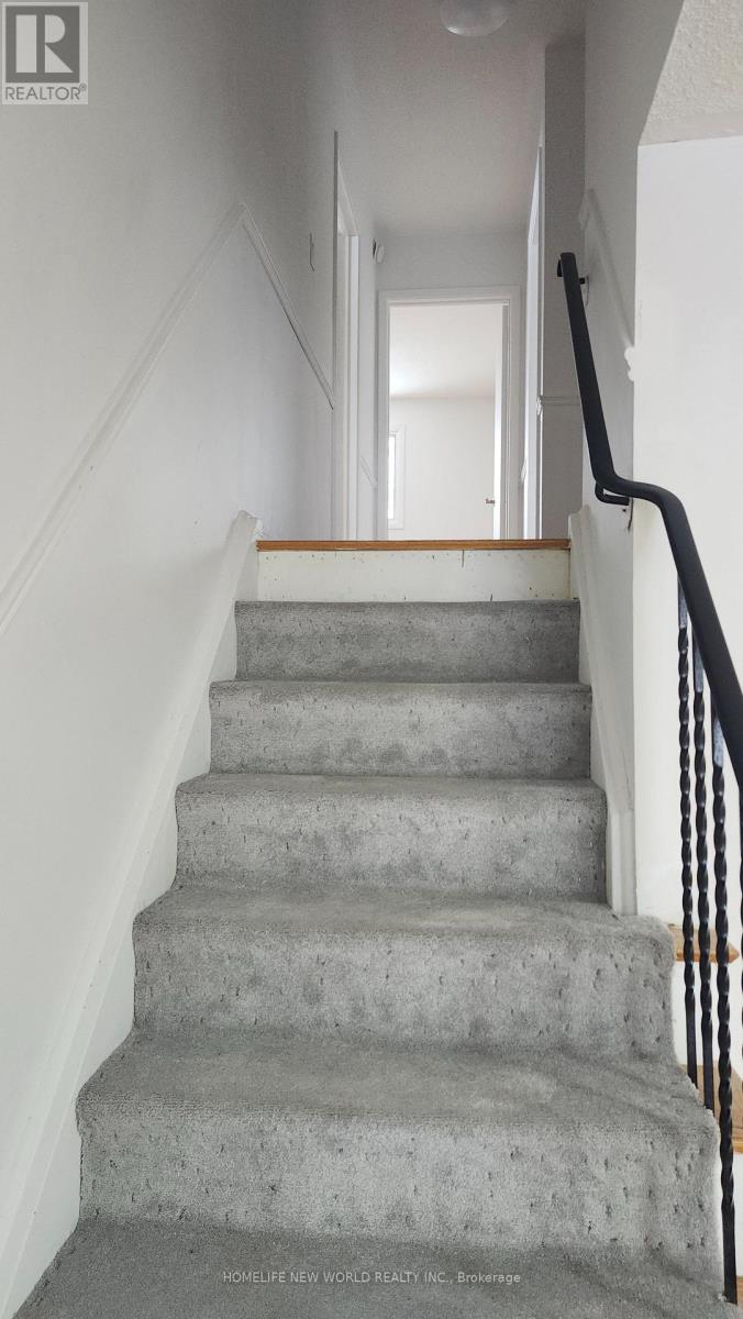 44 Mentor Boulevard, Toronto, Ontario  M2H 2N1 - Photo 5 - C12706644