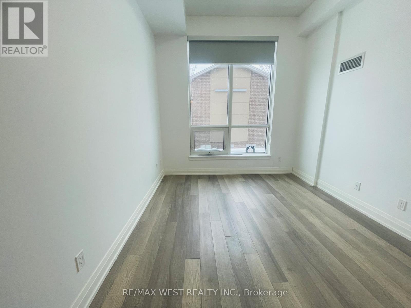 222 - 3121 SHEPPARD AVENUE E, Toronto, Ontario
