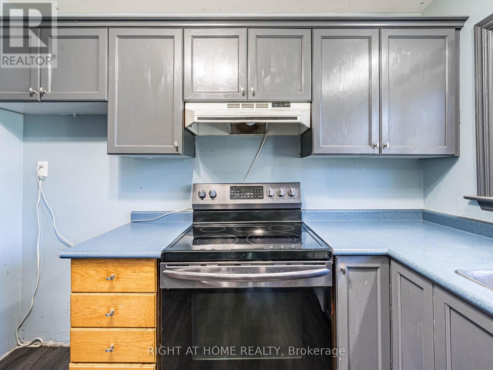 148 Winchester Road E, Whitby, Ontario  L1M 1X2 - Photo 26 - E12706666