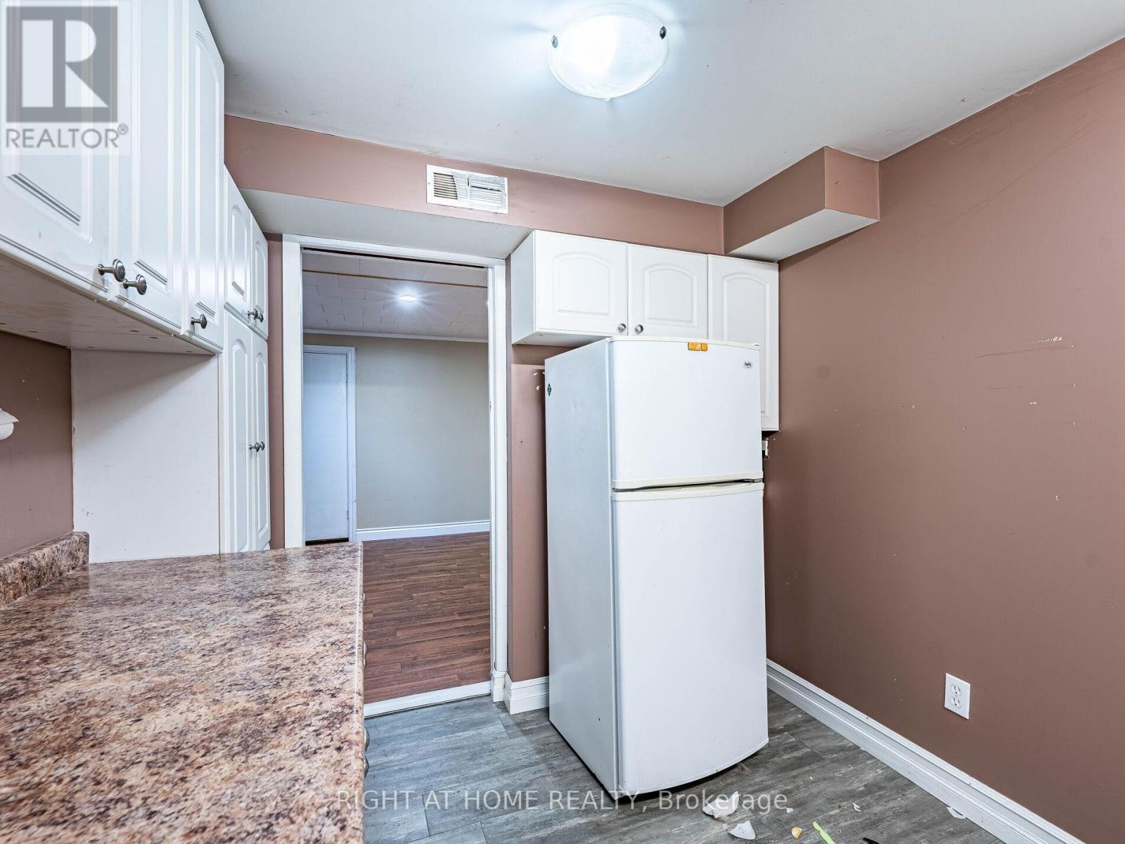 148 Winchester Road E, Whitby, Ontario  L1M 1X2 - Photo 46 - E12706666