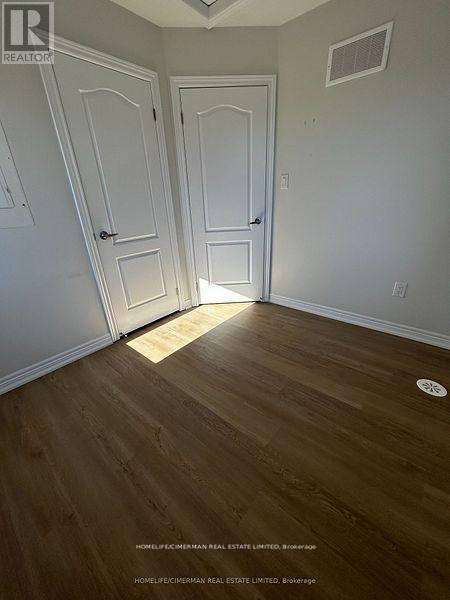 Coach - 7 Waterleaf Road, Markham, Ontario  L6B 0Z3 - Photo 13 - N12706646