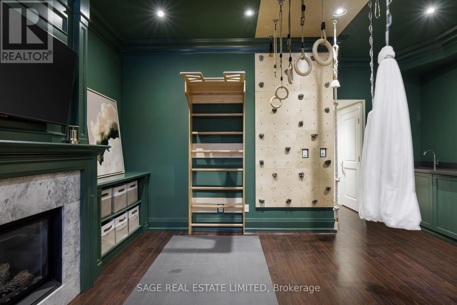 228 Deloraine Avenue, Toronto, Ontario  M5M 2B3 - Photo 32 - C12705016