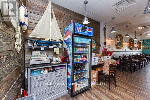 180 Sandalwood Parkway E, Brampton (Heart Lake West), Ontario  L6Z 4N2 - Photo 12 - W12706406