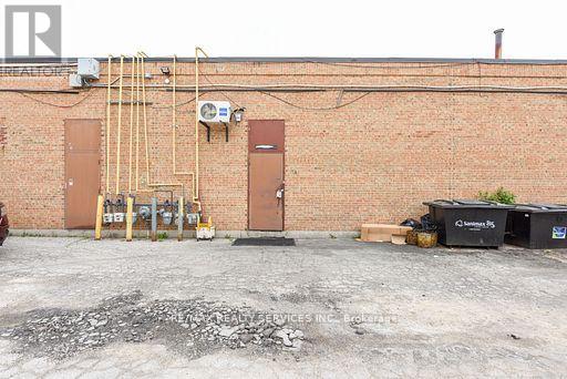 180 Sandalwood Parkway E, Brampton (Heart Lake West), Ontario  L6Z 4N2 - Photo 32 - W12706406