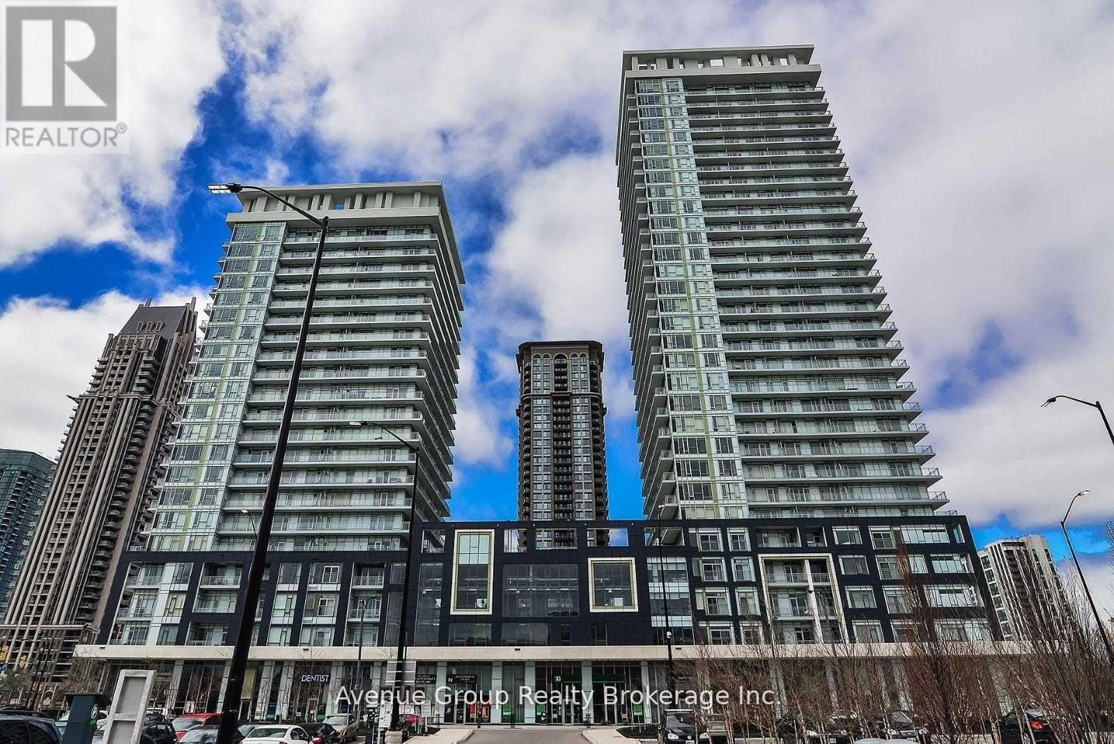 <div class="slider-price">$2,000 Monthly</div><p>1207 - 360 Square One Drive, Mississauga, Ontario</p>