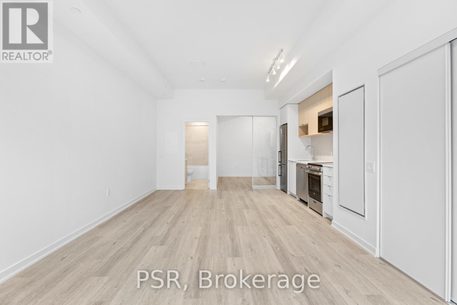 112 - 45 Broadfield Drive W, Toronto, Ontario  M9C 0E3 - Photo 9 - W12706630