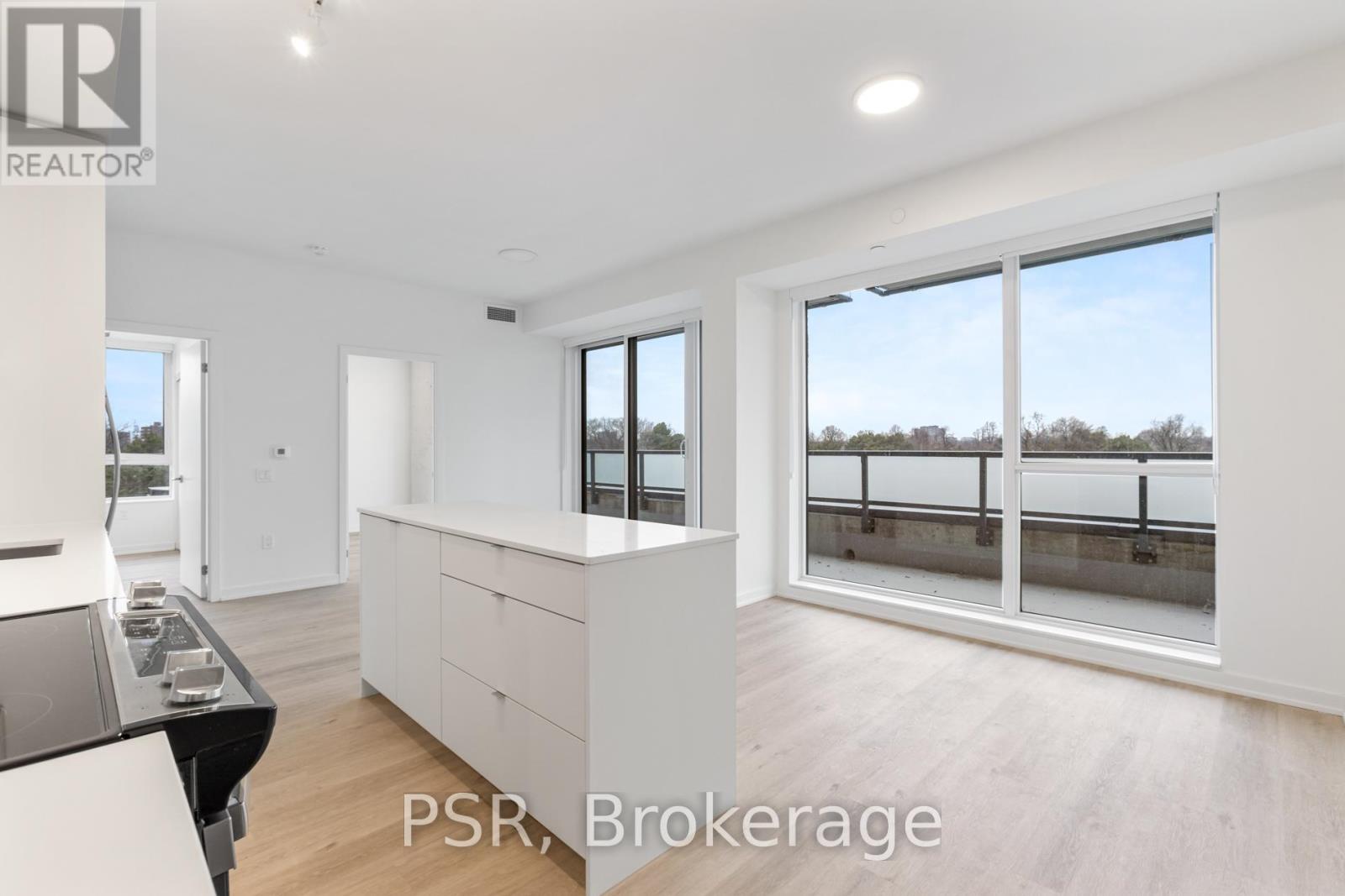 509 - 4365 BLOOR STREET W, Toronto, Ontario