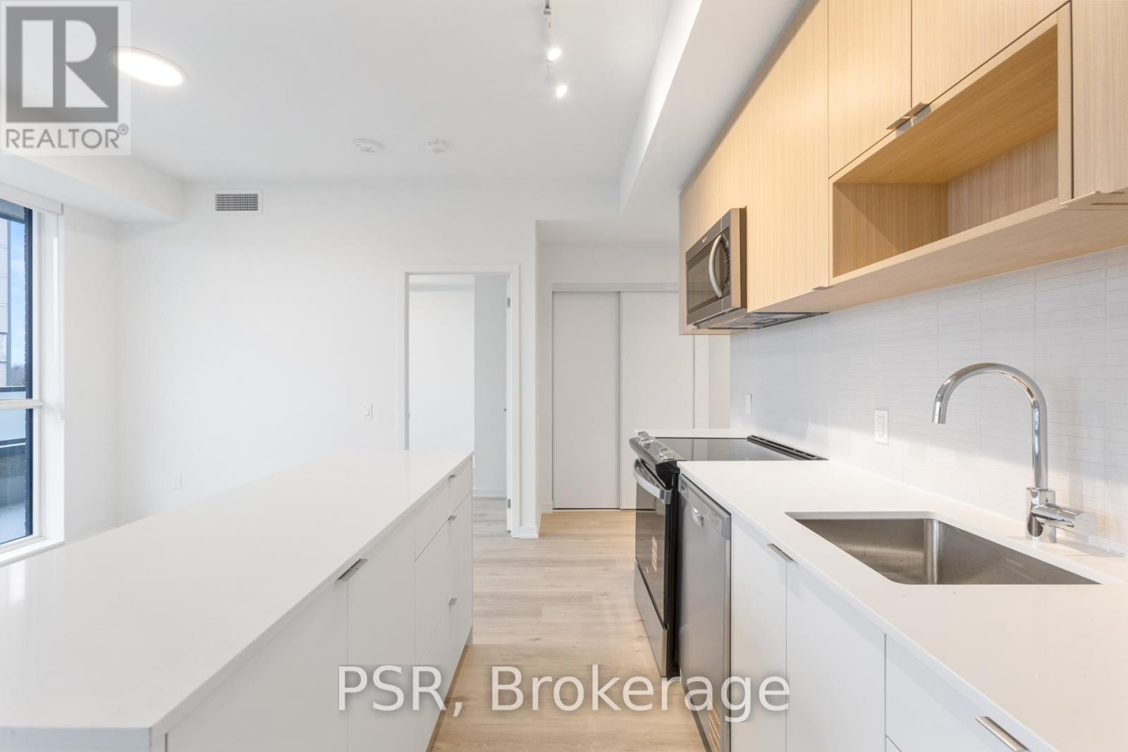 509 - 4365 Bloor Street W, Toronto, Ontario  M9C 1R3 - Photo 7 - W12706648