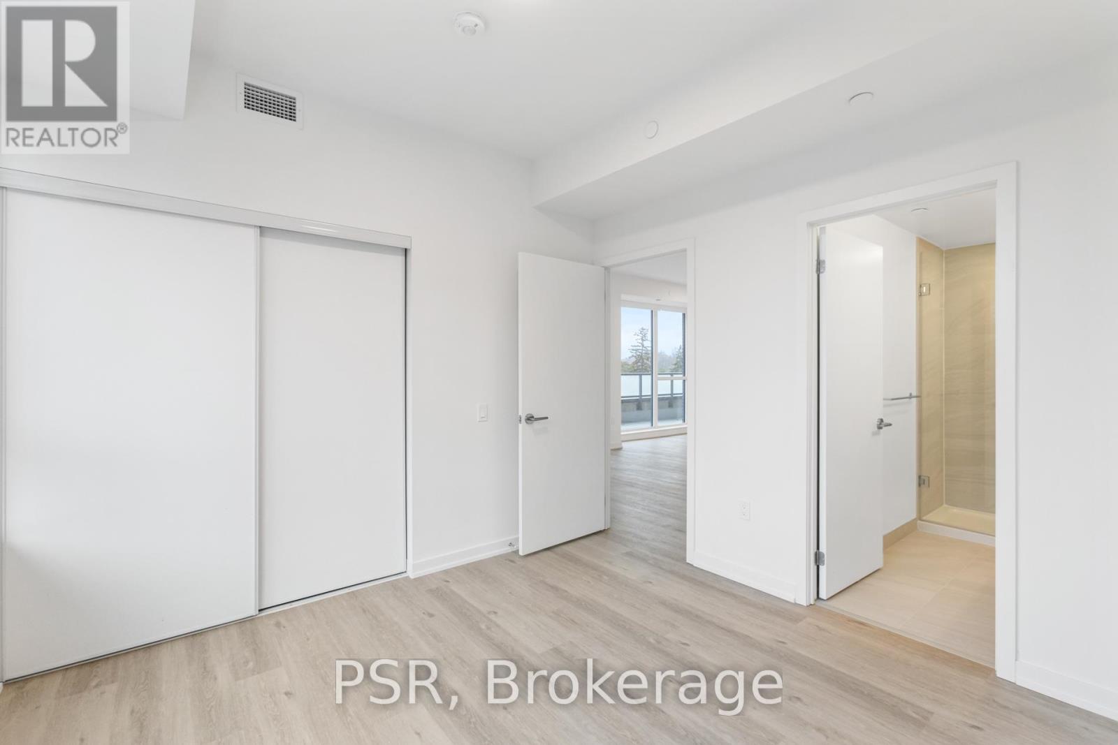 509 - 4365 Bloor Street W, Toronto, Ontario  M9C 1R3 - Photo 9 - W12706648