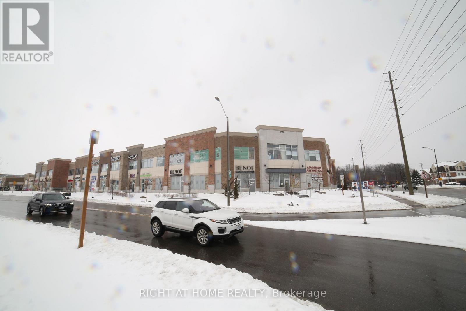 217 - 3465 Platinum Drive, Mississauga, Ontario  L5M 2S1 - Photo 2 - W12706652