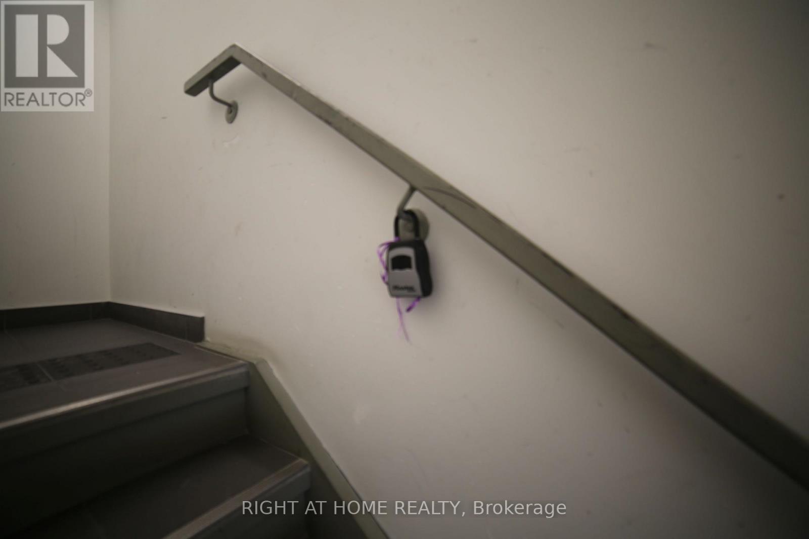 217 - 3465 Platinum Drive, Mississauga, Ontario  L5M 2S1 - Photo 9 - W12706652