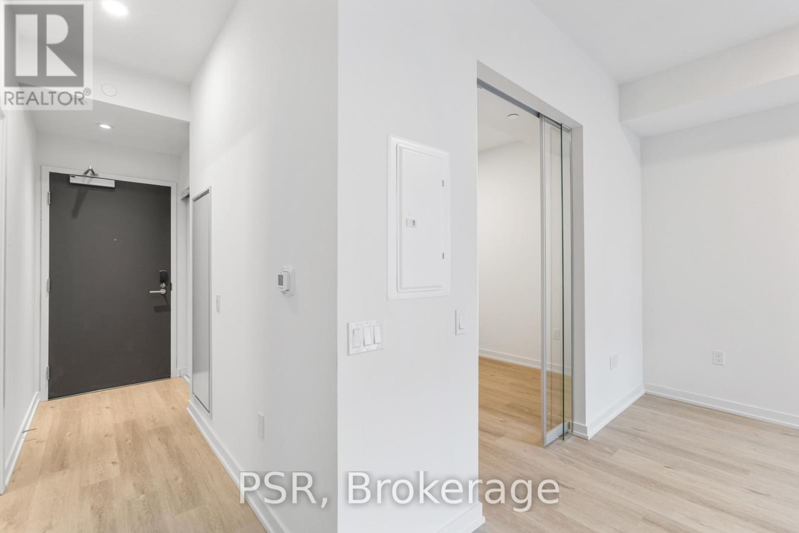 530 - 4365 Bloor Street, Toronto, Ontario  M9C 1R3 - Photo 10 - W12706656