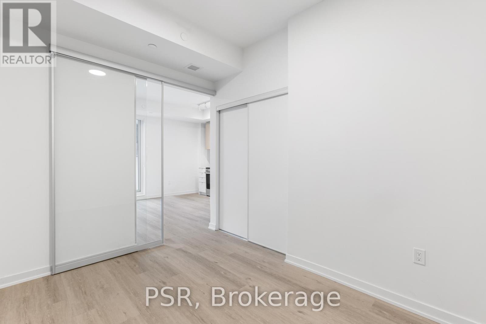 530 - 4365 Bloor Street, Toronto, Ontario  M9C 1R3 - Photo 6 - W12706656