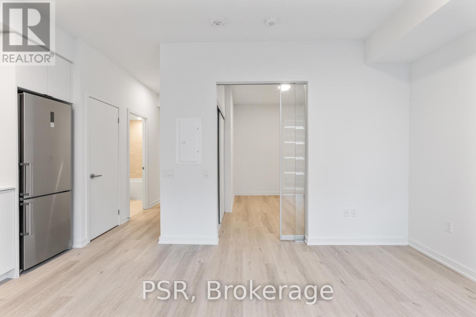 530 - 4365 Bloor Street, Toronto, Ontario  M9C 1R3 - Photo 8 - W12706656