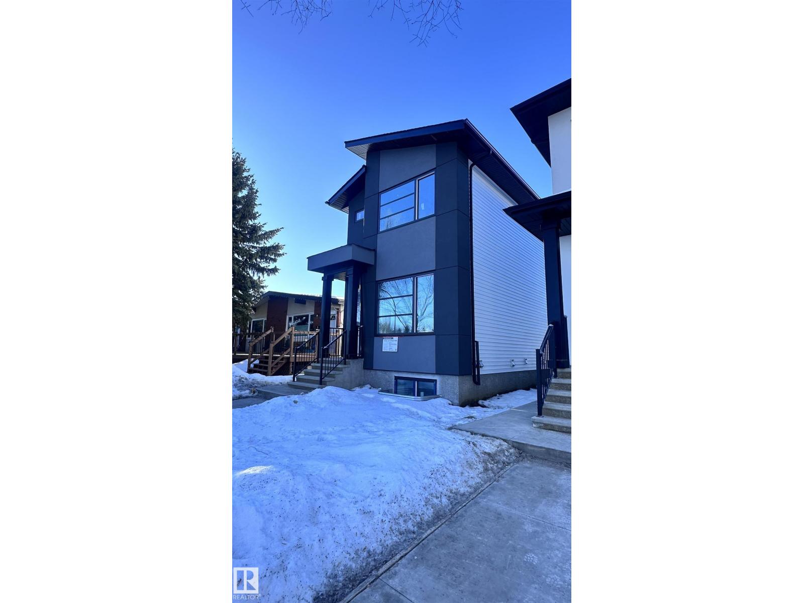 10124 82 St Nw, Edmonton, Alberta  T6A 3M2 - Photo 2 - E4469909