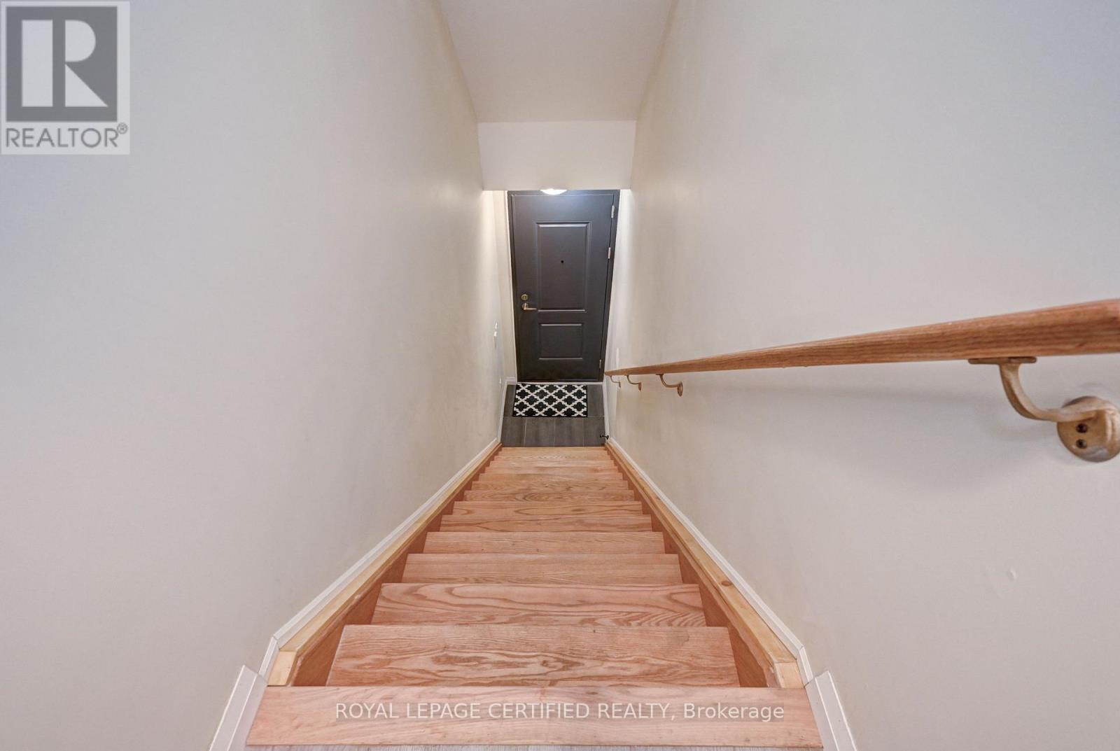 # C-38 - 370 Fisher Mills Road, Cambridge, Ontario  N3C 4N5 - Photo 3 - X12689112