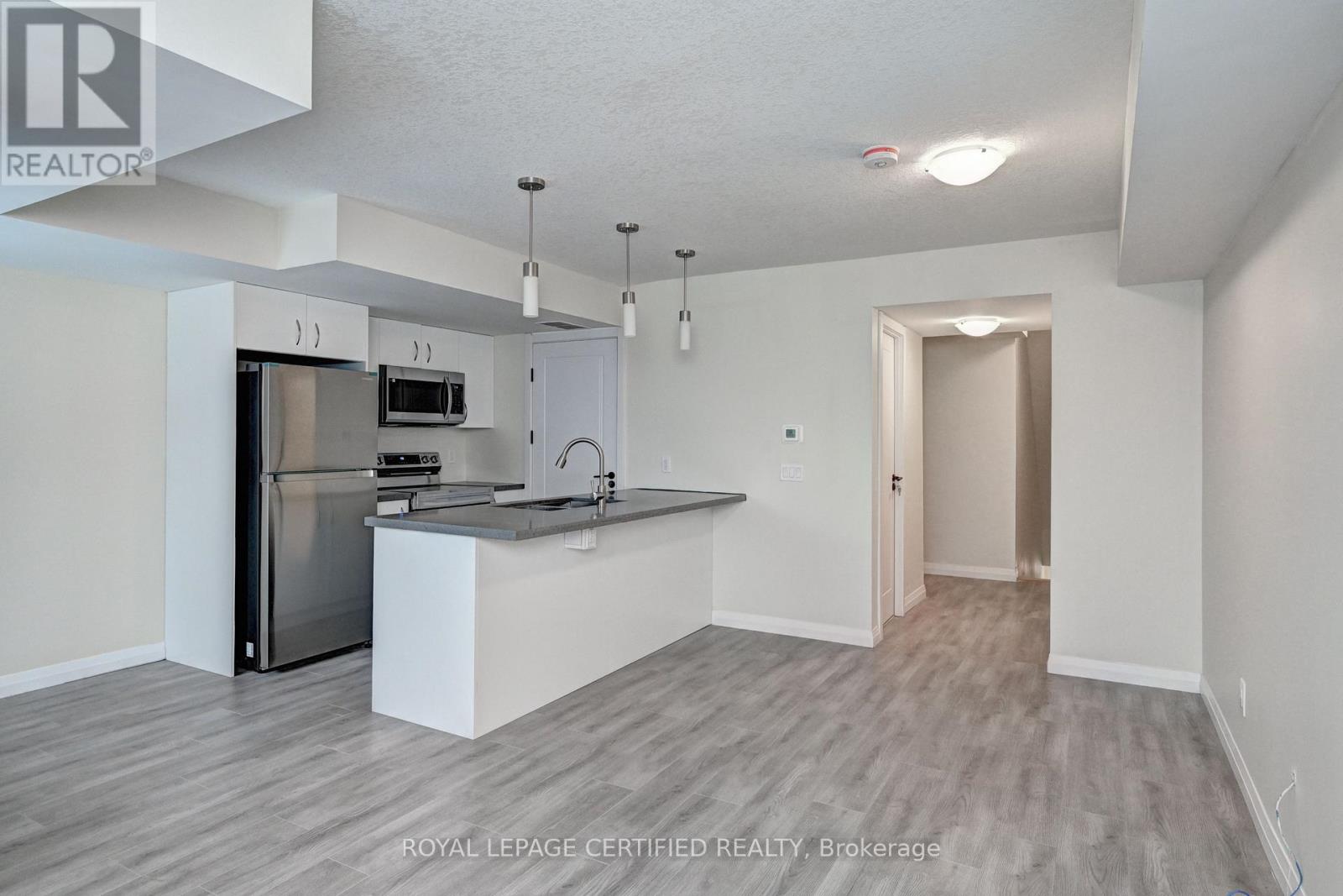 # C-38 - 370 Fisher Mills Road, Cambridge, Ontario  N3C 4N5 - Photo 9 - X12689112