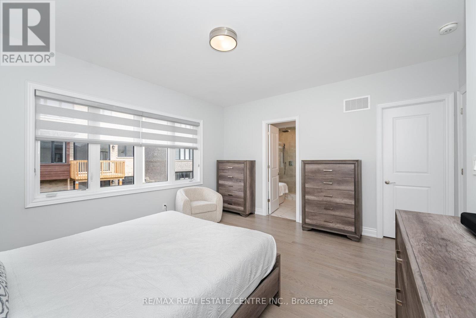 37 Periwinkle Road, Springwater, Ontario  L9X 2C8 - Photo 25 - S12706674