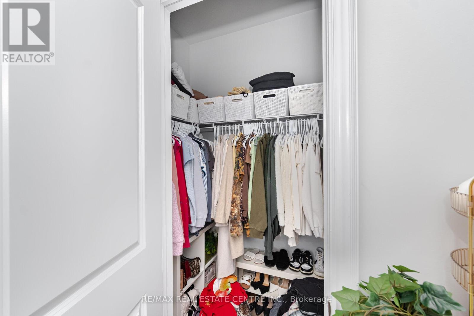 37 Periwinkle Road, Springwater, Ontario  L9X 2C8 - Photo 35 - S12706674