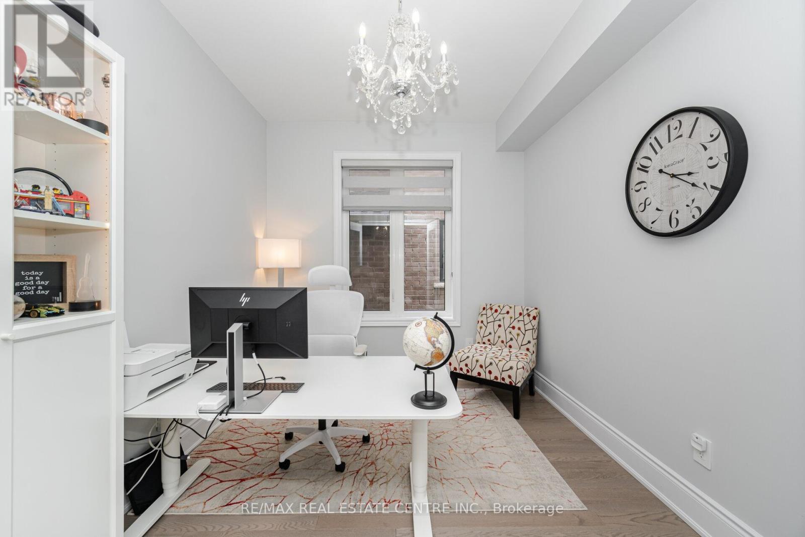 37 Periwinkle Road, Springwater, Ontario  L9X 2C8 - Photo 7 - S12706674