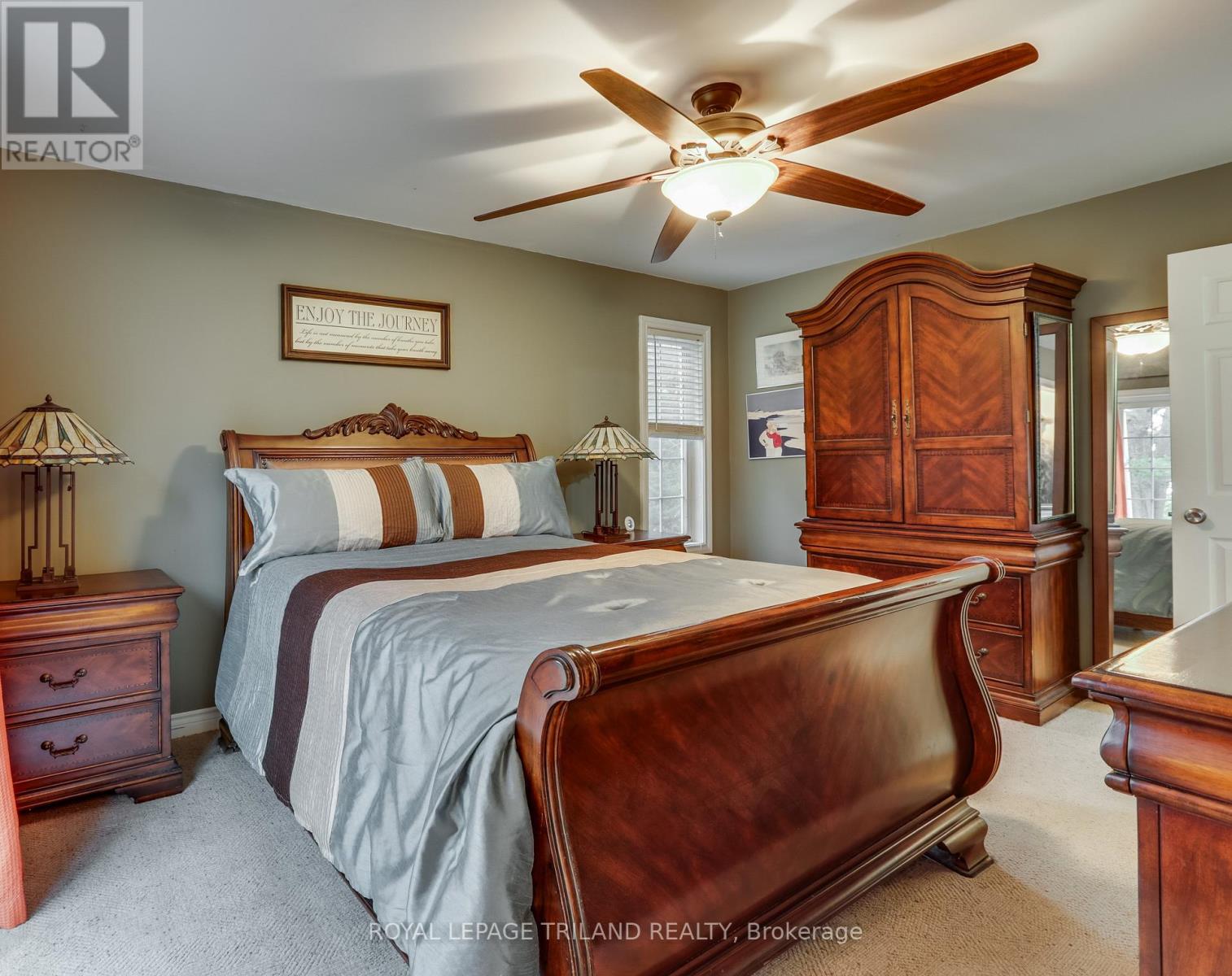 9909 Northville Crescent, Lambton Shores, Ontario  N0M 2N0 - Photo 15 - X12556264