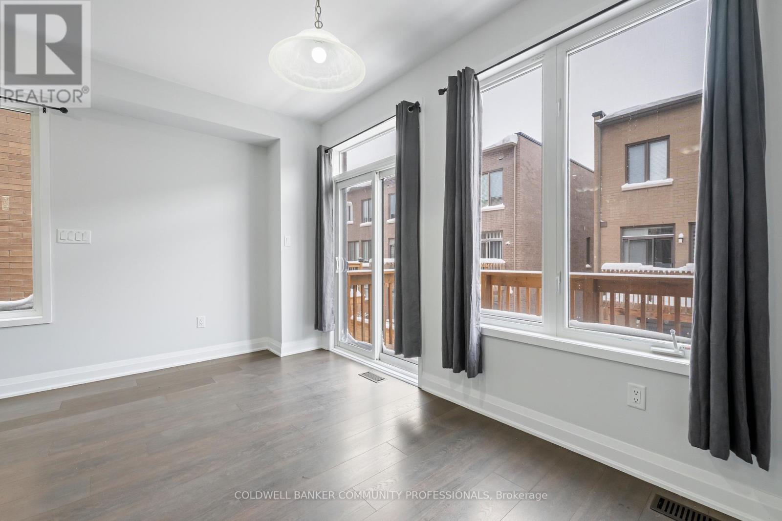 193 Huguenot Road, Oakville, Ontario  L6H 0L6 - Photo 22 - W12706676