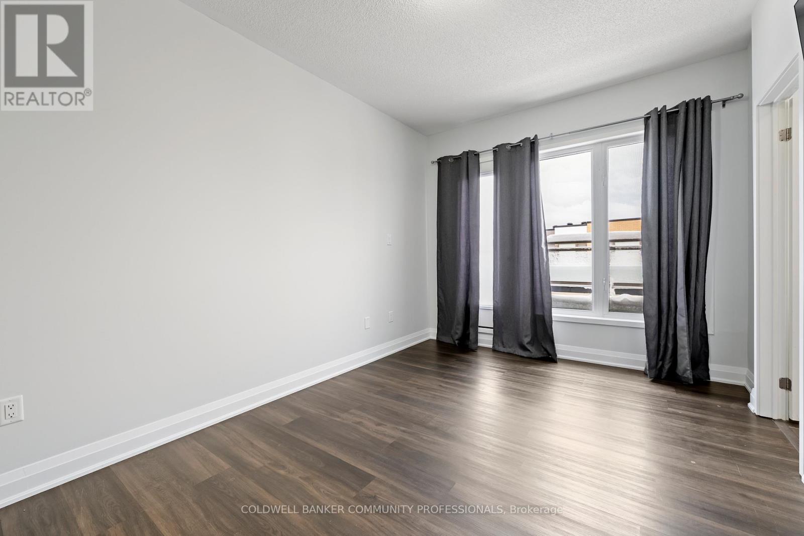 193 Huguenot Road, Oakville, Ontario  L6H 0L6 - Photo 39 - W12706676