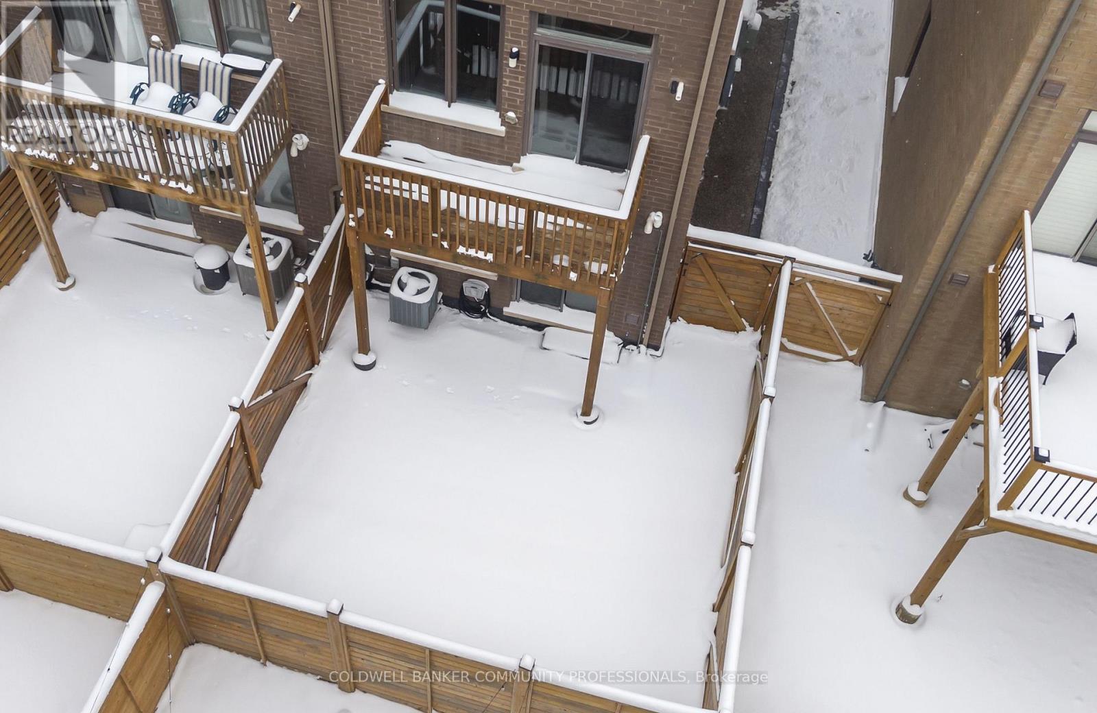 193 Huguenot Road, Oakville, Ontario  L6H 0L6 - Photo 7 - W12706676