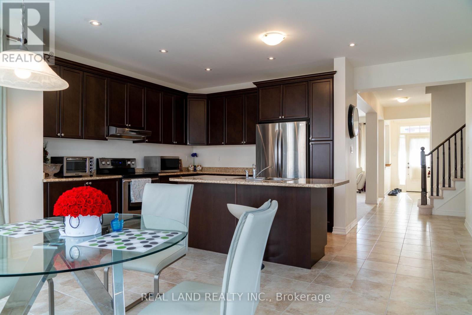 6284 St. Michael Avenue, Niagara Falls, Ontario  L2H 0C8 - Photo 12 - X12706682