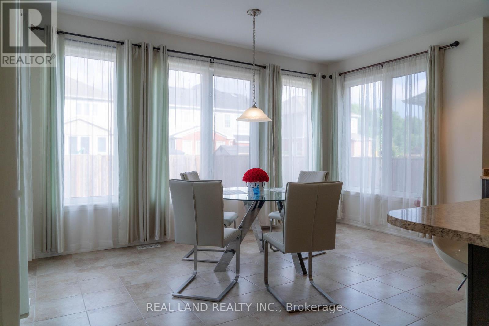 6284 St. Michael Avenue, Niagara Falls, Ontario  L2H 0C8 - Photo 9 - X12706682