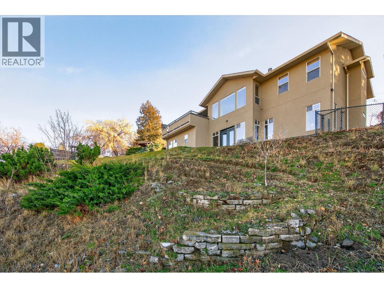 1386 Dominion Crescent, Kamloops, British Columbia  V2C 2X1 - Photo 45 - 10373009