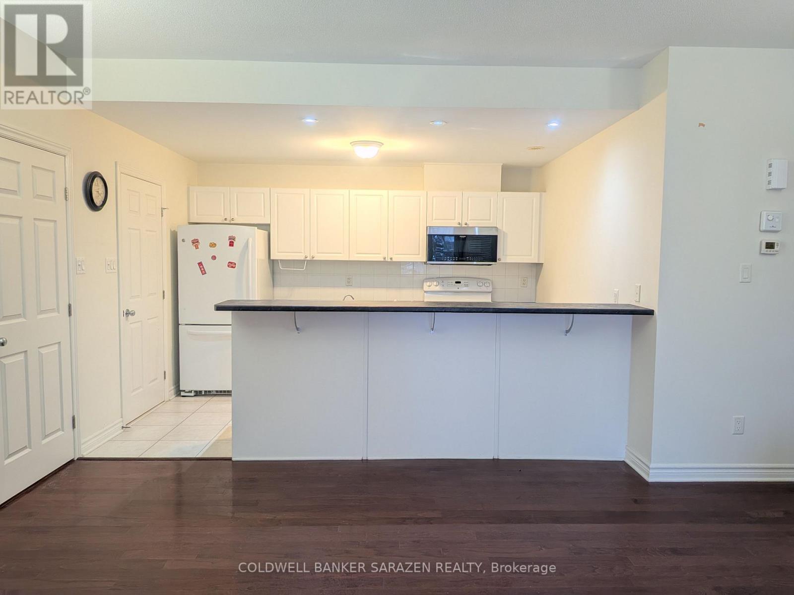 K - 761 Cedar Creek Drive, Ottawa, Ontario  K1T 0B3 - Photo 4 - X12505952