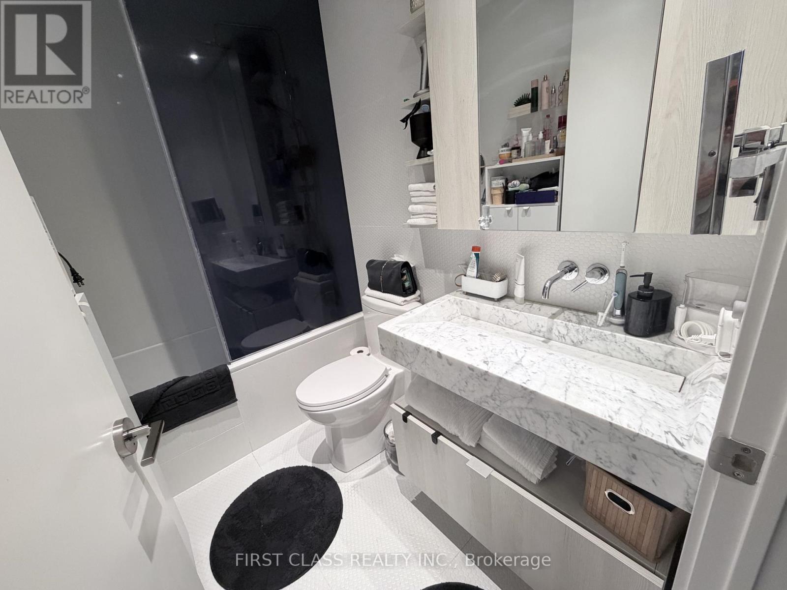 1714 - 11 Yorkville Avenue, Toronto, Ontario  M4W 0B7 - Photo 16 - C12706686