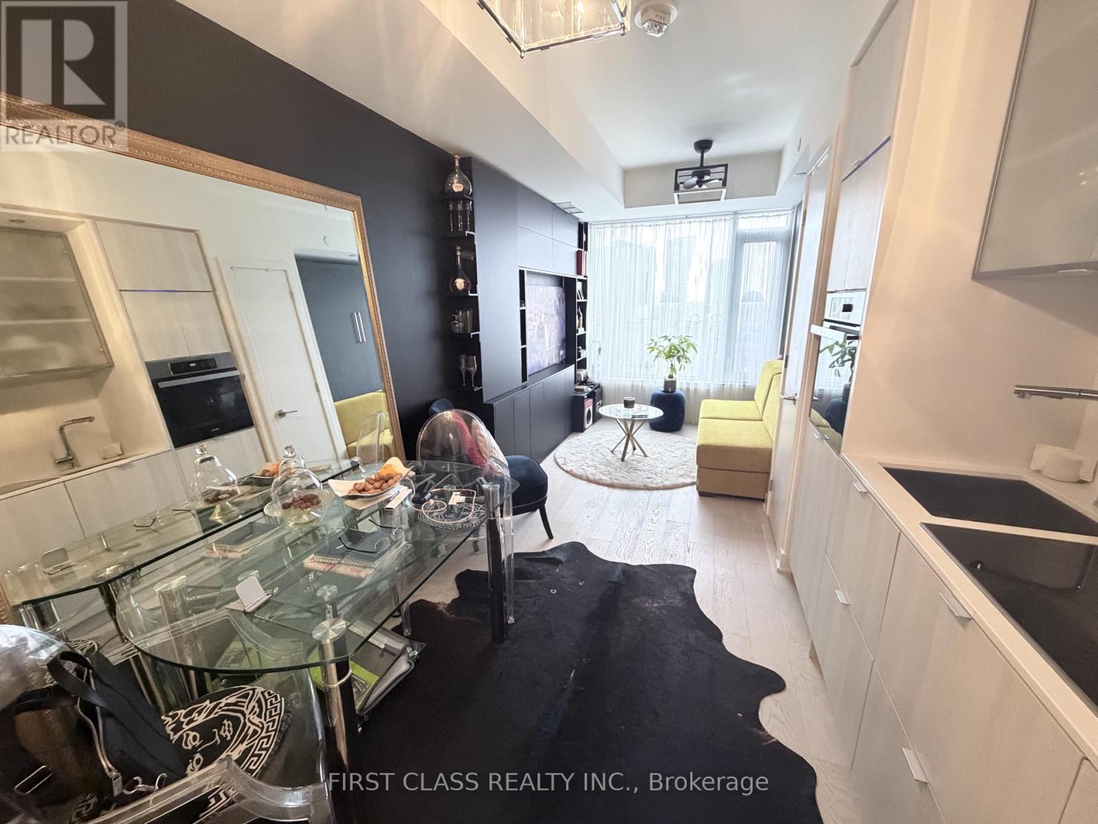 1714 - 11 Yorkville Avenue, Toronto, Ontario  M4W 0B7 - Photo 8 - C12706686