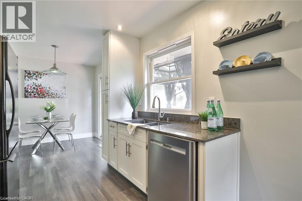 226 Bel-Air Avenue, Stoney Creek, Ontario  L8E 5K2 - Photo 14 - 40799299